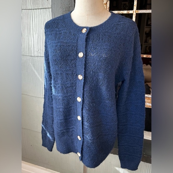 Croft & Barrow Pointelle Button-Front Cardigan Blue Black Size Small - Picture 2 of 6